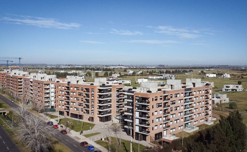 Plan Bauen Pilay Adjudicado