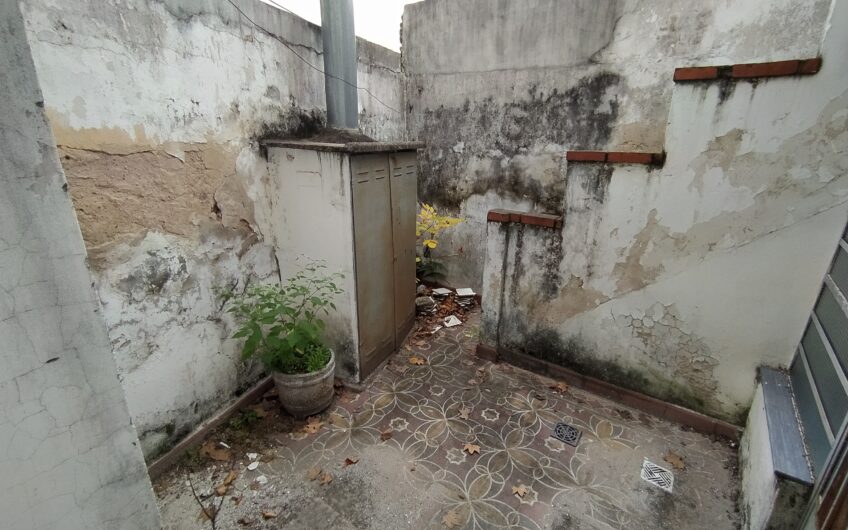 San Luis 4525 – Casa a Reciclar