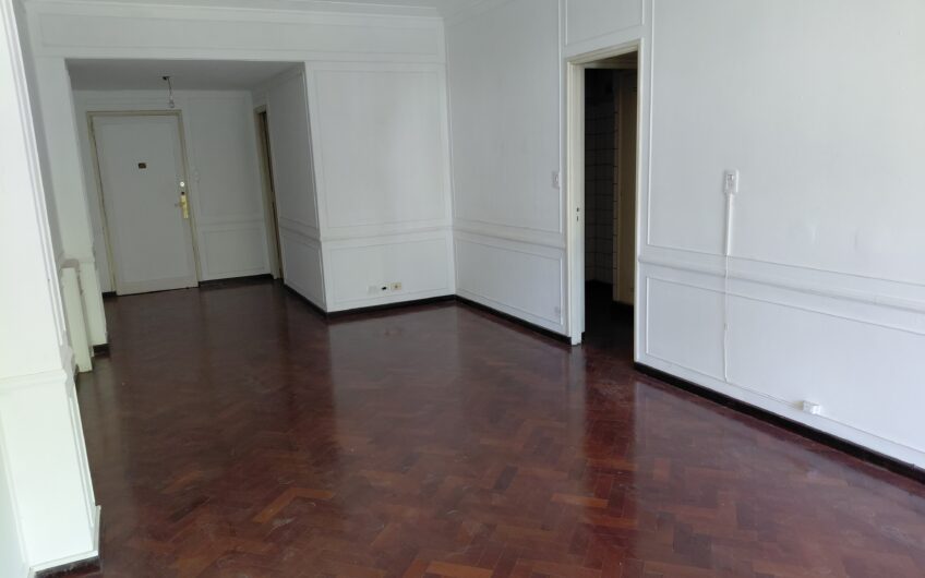 Bv. Oroño 622 – Semipiso Tres Dormitorios