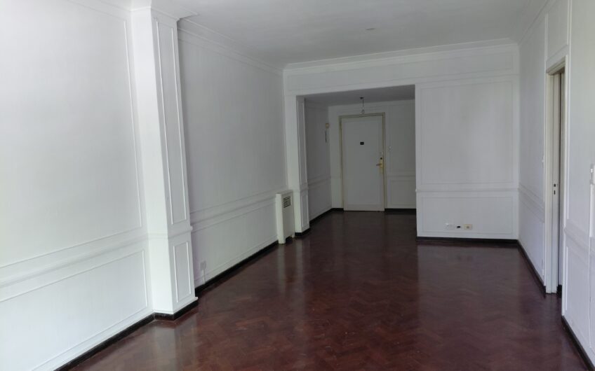 Bv. Oroño 622 – Semipiso Tres Dormitorios