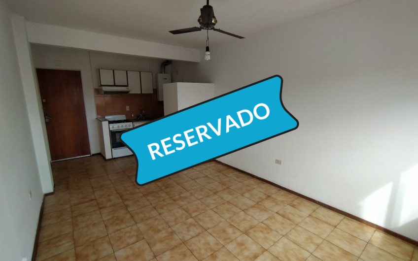 E. Zeballos 856 – Departamento un Dormitorio