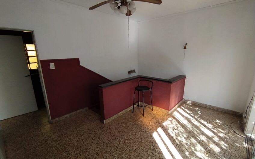 Pasaje Larguía 3575 – Casa dos dormitorios
