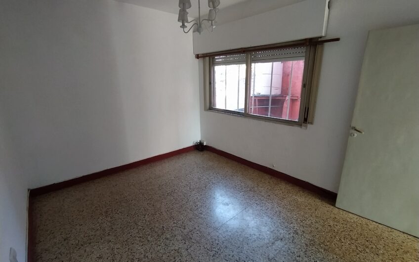 Pasaje Larguía 3575 – Casa dos dormitorios