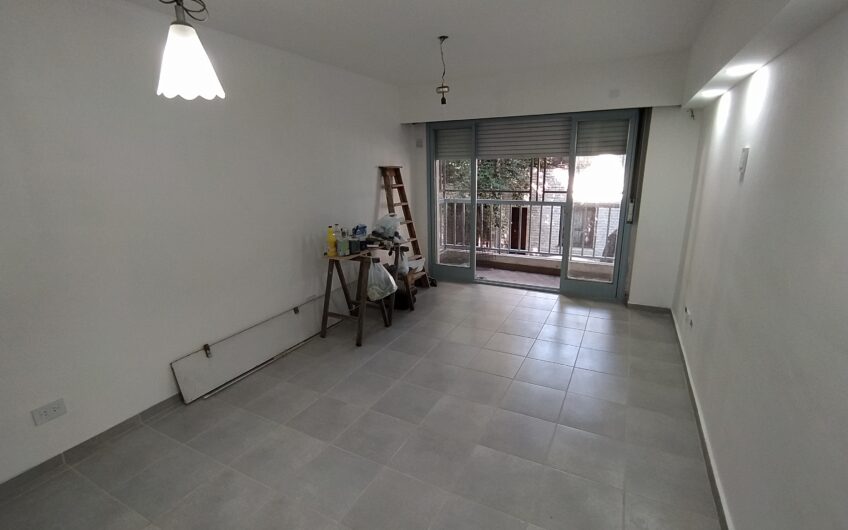 Montevideo 380 – Departamento Monoambiente