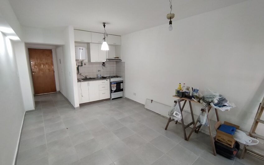 Montevideo 380 – Departamento Monoambiente