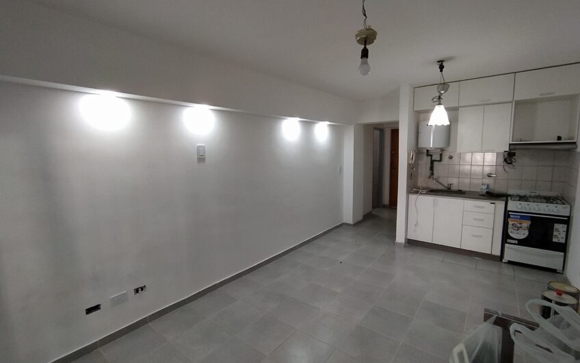 Montevideo 380 – Departamento Monoambiente