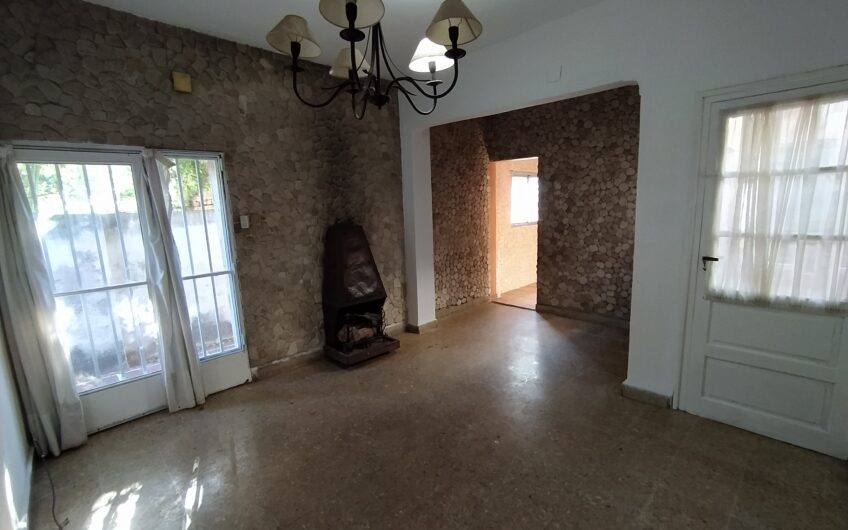 Corrientes 2755 – Casa Interna de Pasillo
