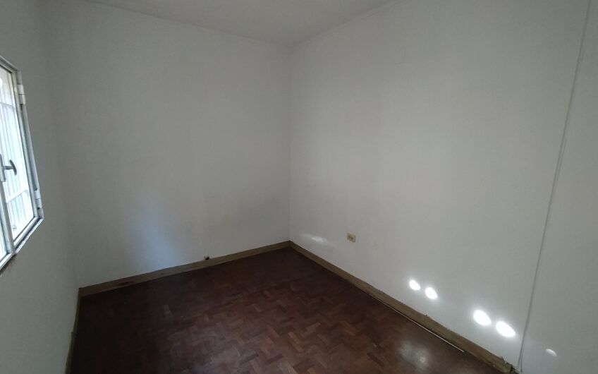 Corrientes 2755 – Casa Interna de Pasillo