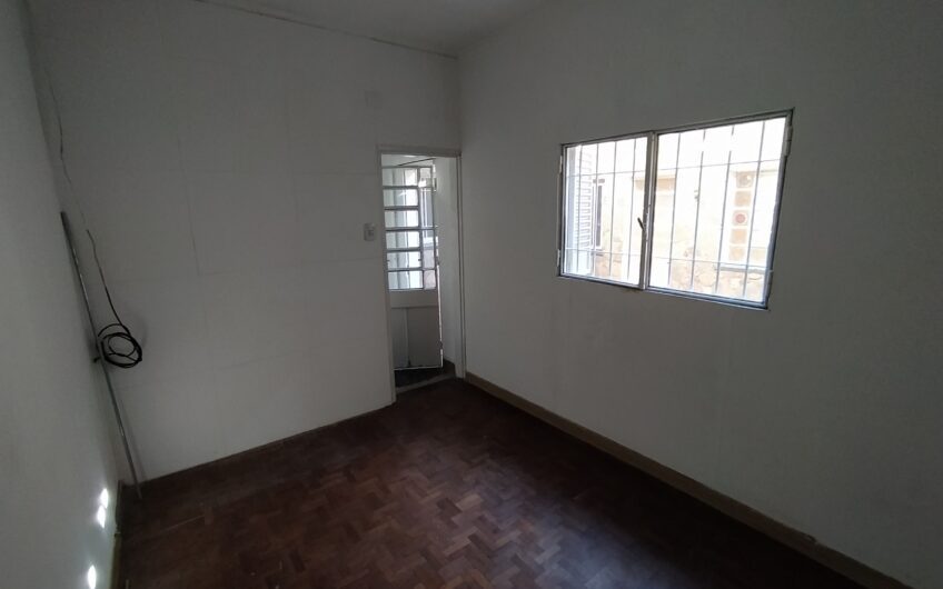 Corrientes 2755 – Casa Interna de Pasillo