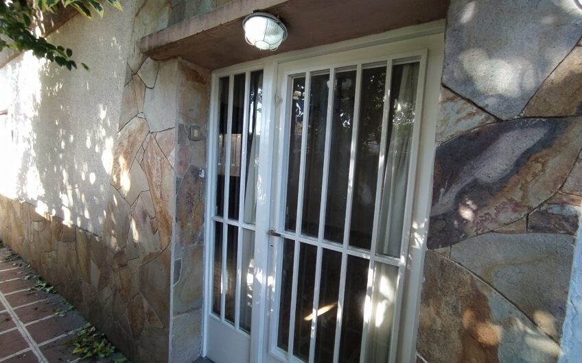 Corrientes 2755 – Casa Interna de Pasillo