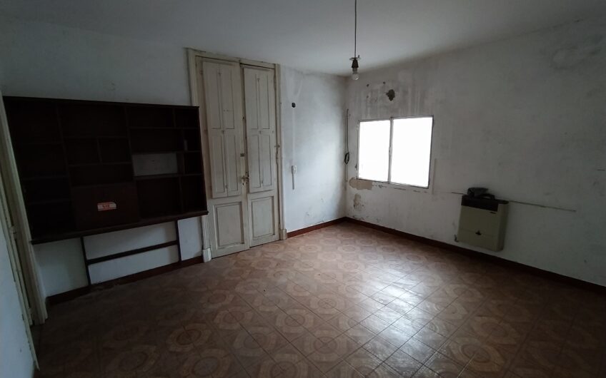 Pje. Vilazar 3120 – Casa a Reciclar