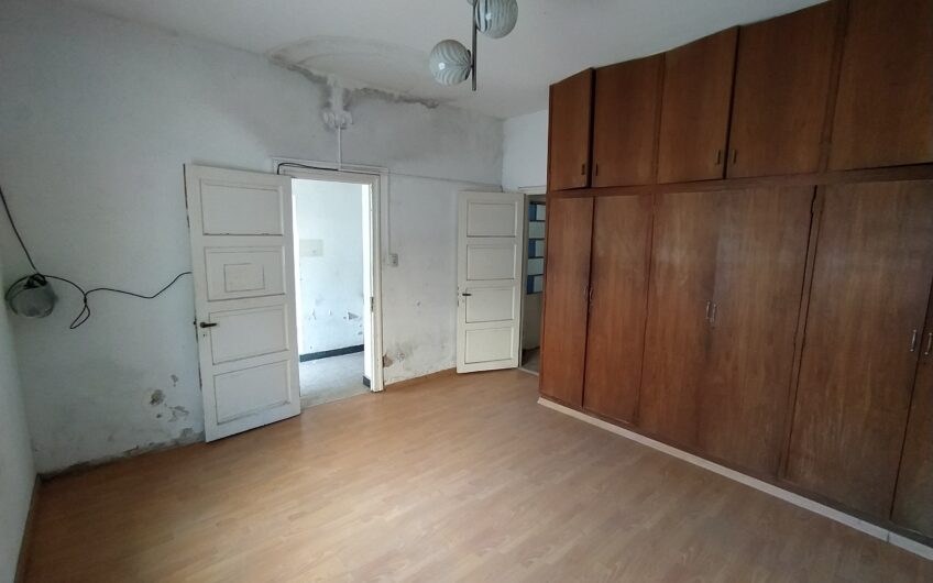 Pje. Vilazar 3120 – Casa a Reciclar