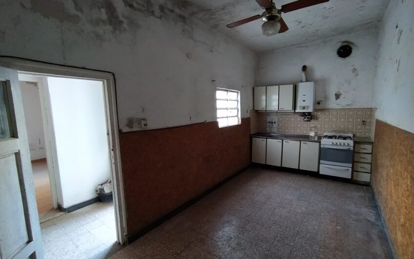 Pje. Vilazar 3120 – Casa a Reciclar