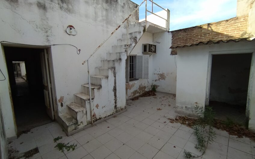 Pje. Vilazar 3120 – Casa a Reciclar