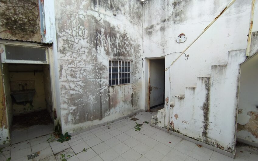 Pje. Vilazar 3120 – Casa a Reciclar