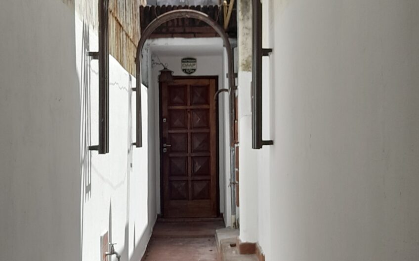 Cerrito 58 – Casa Interna Única