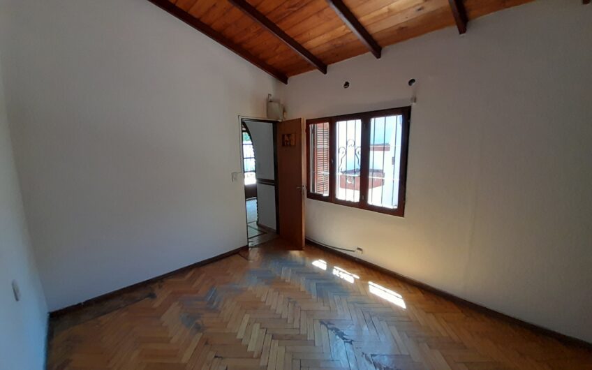 Cerrito 58 – Casa Interna Única