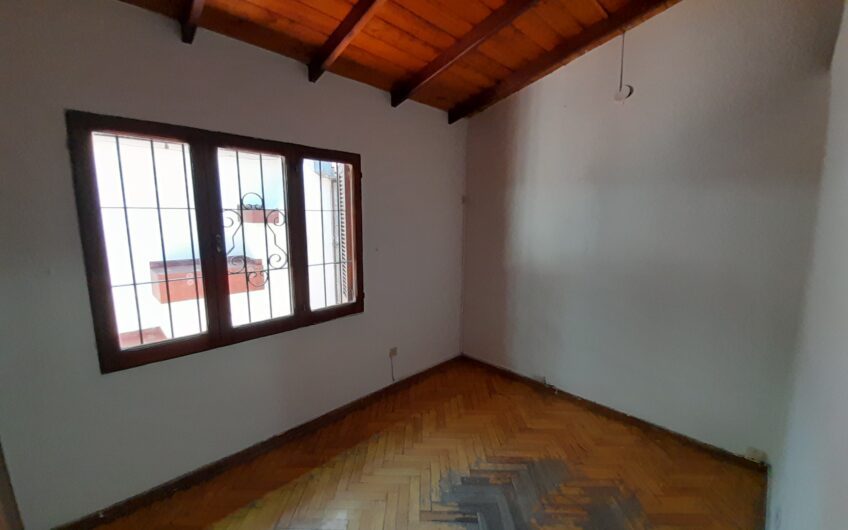 Cerrito 58 – Casa Interna Única