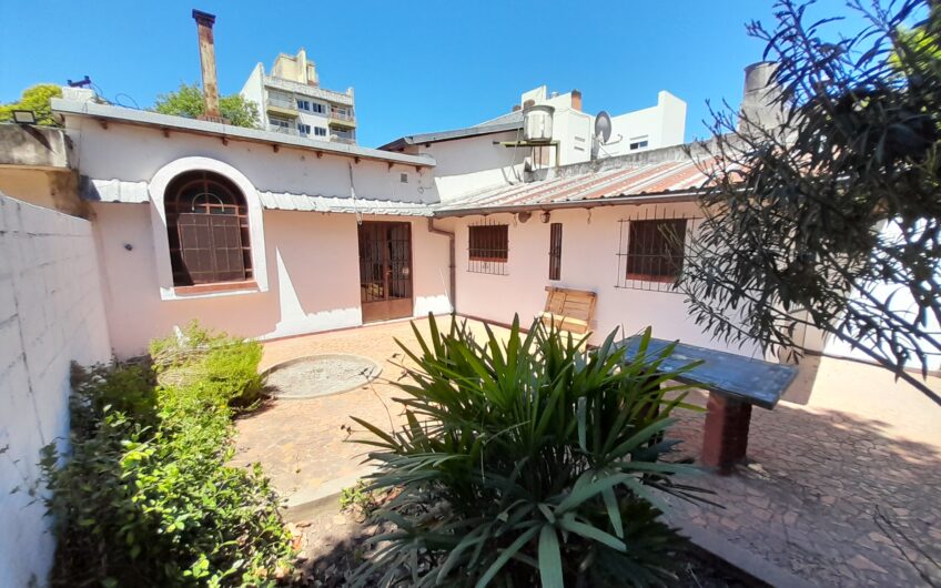 Cerrito 58 – Casa Interna Única