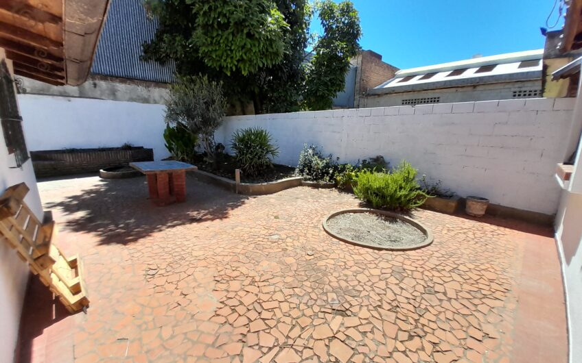 Cerrito 58 – Casa Interna Única