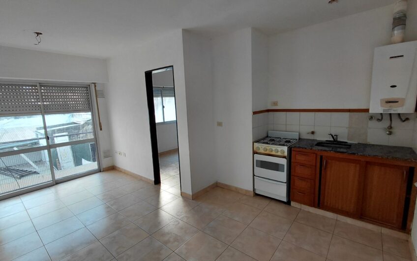 Sarmiento 1723 – Departamento Un Dormitorio