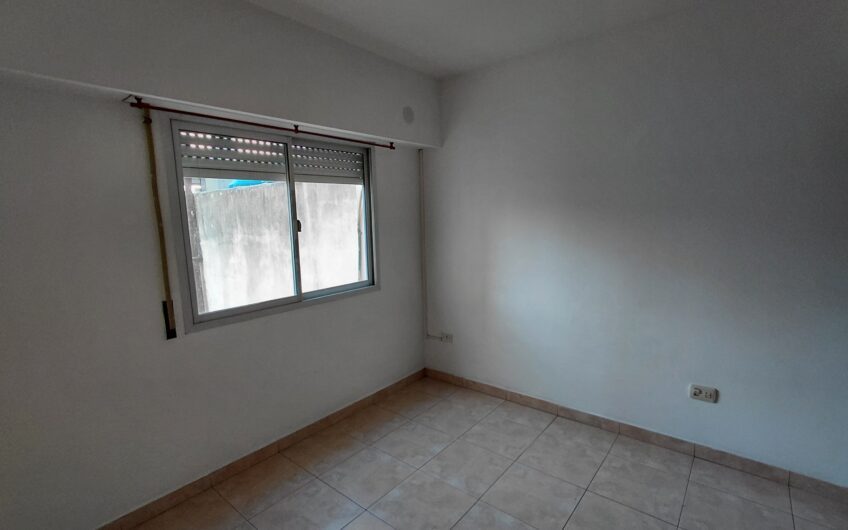 Sarmiento 1723 – Departamento Un Dormitorio