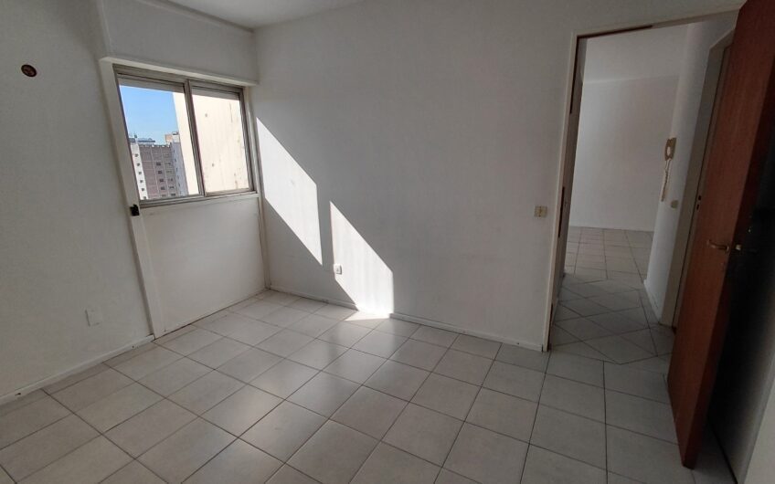 Urquiza 1949 – Departamento Un Dormitorio con Cochera
