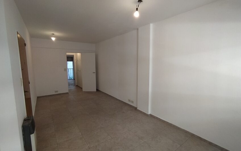 1° de Mayo 925 – Departamento Un Dormitorio