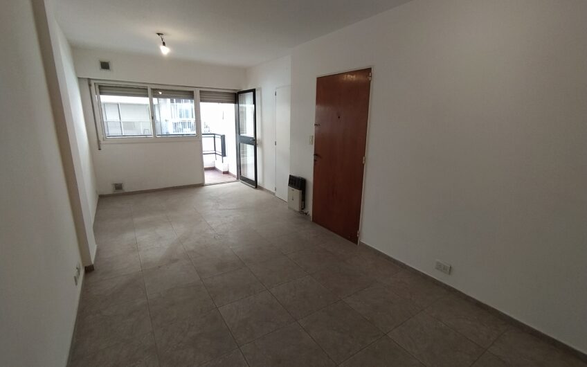 1° de Mayo 925 – Departamento Un Dormitorio