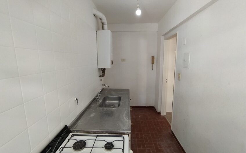 1° de Mayo 925 – Departamento Un Dormitorio
