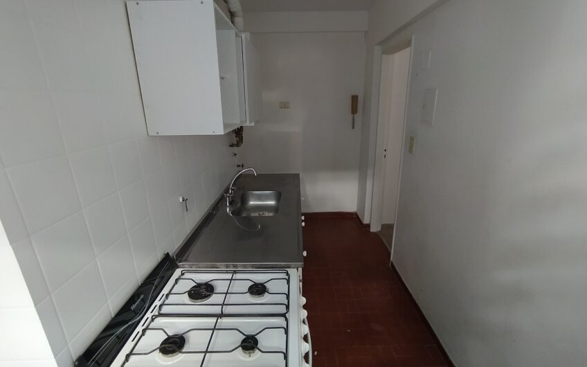 1° de Mayo 925 – Departamento Un Dormitorio