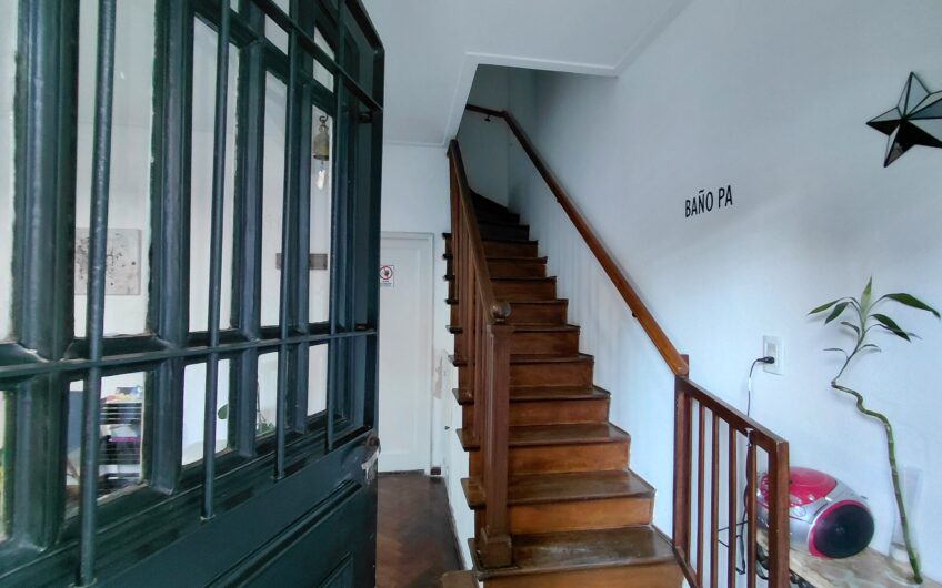 Paraguay 2398 – Casa