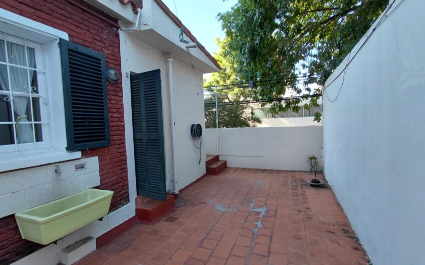 Paraguay 2398 – Casa