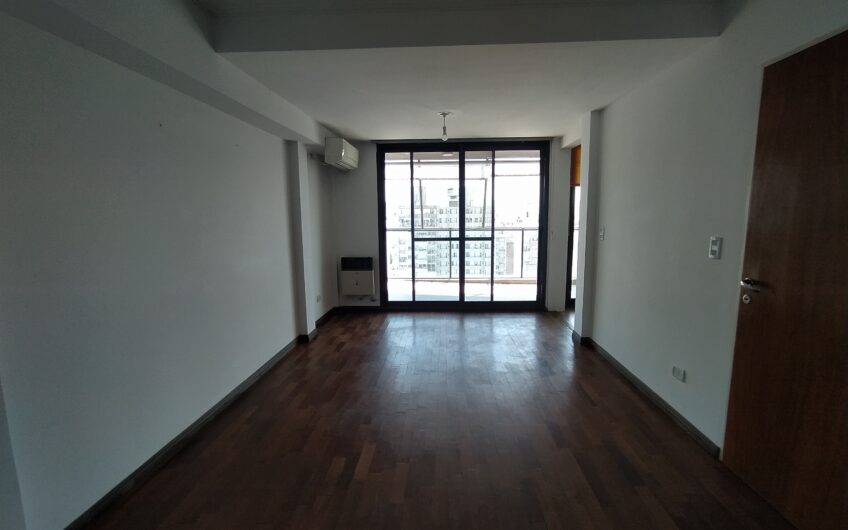 Urquiza 2035 – Departamento Dos Dormitorios con Cochera