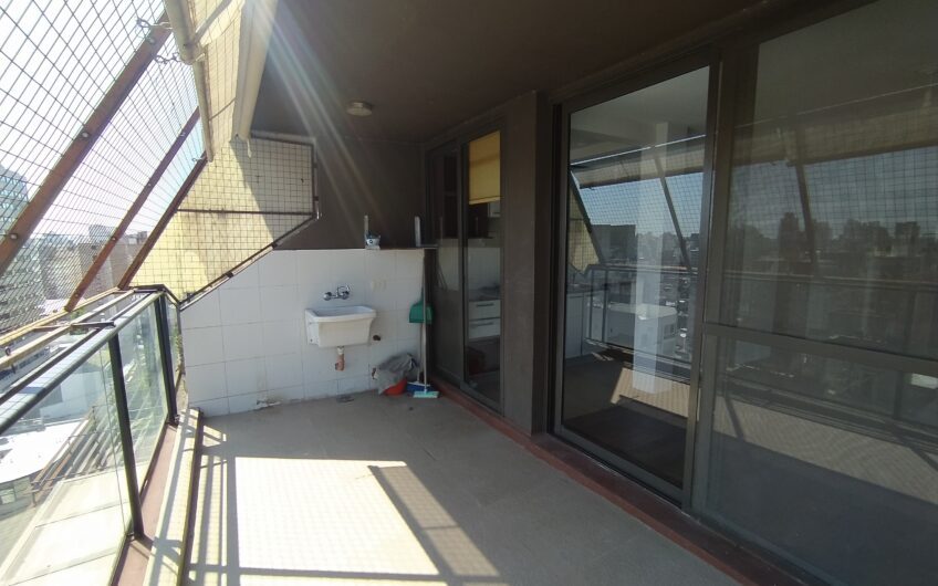 Urquiza 2035 – Departamento Dos Dormitorios con Cochera