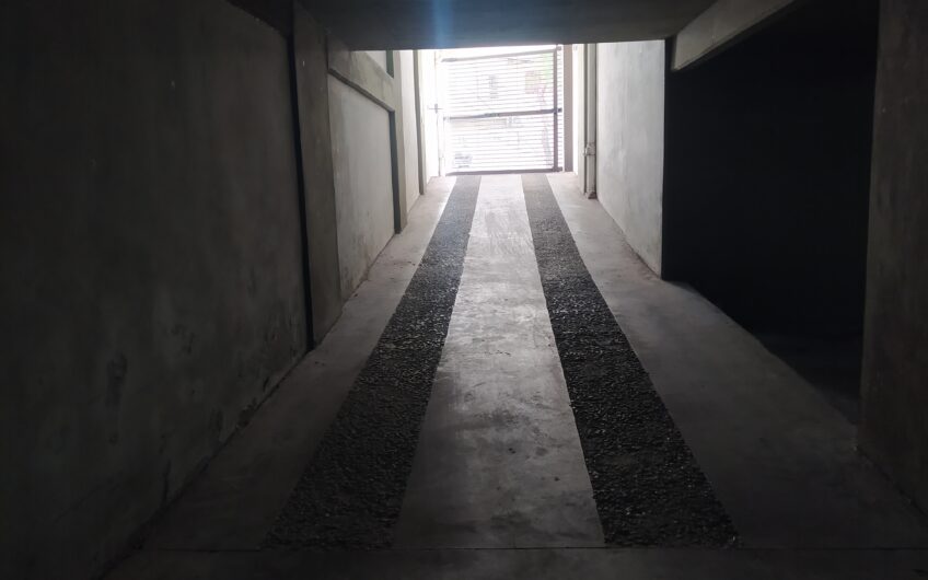 Urquiza 2035 – Departamento Dos Dormitorios con Cochera
