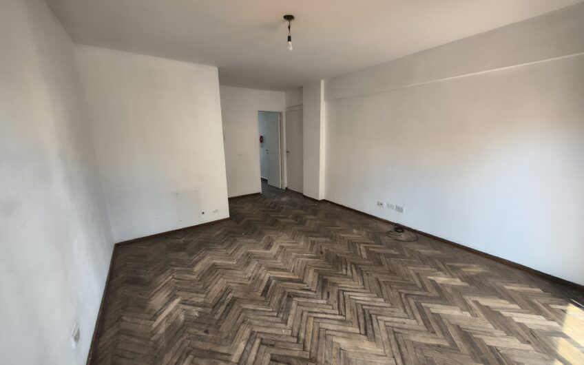 Montevideo 903 – Departamento Dos Dormitorios