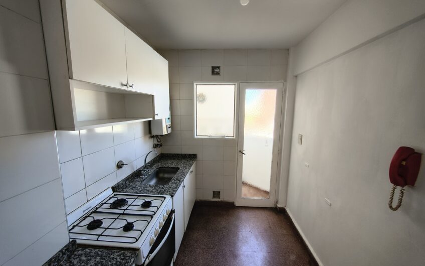 Montevideo 903 – Departamento Dos Dormitorios