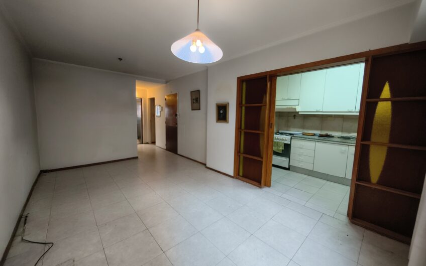 Paraguay 1440 – Departamento Dos Dormitorios