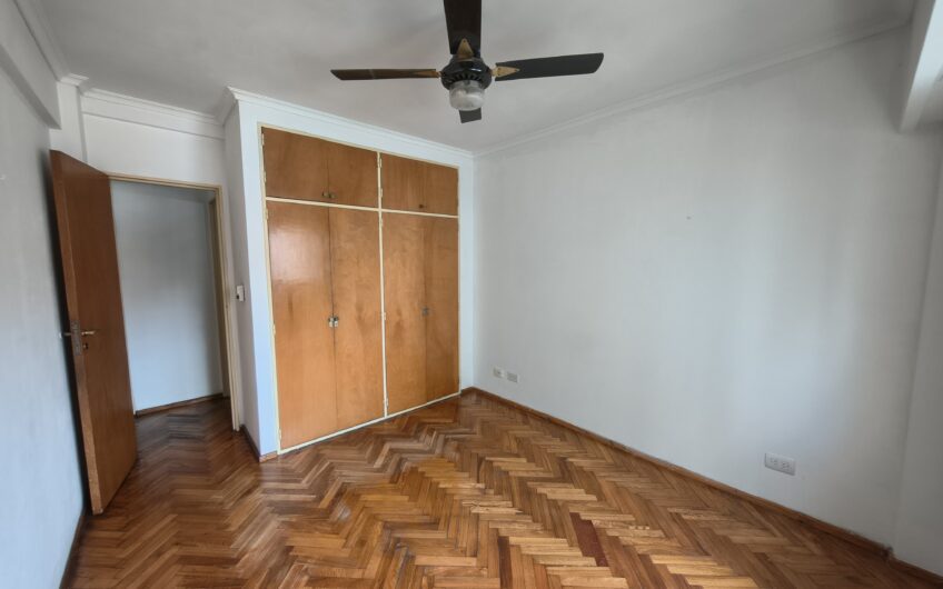 E. Zeballos 967 – Departamento Un Dormitorio