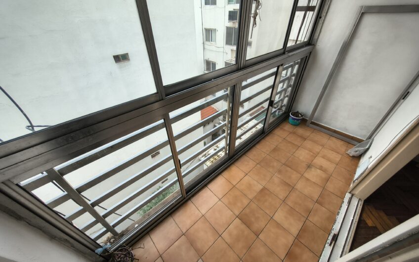 E. Zeballos 967 – Departamento Un Dormitorio