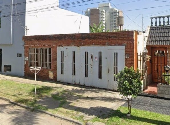 Juan B. Justo 64 (Gdero. Baigorria) – Terreno con Vivienda a Reciclar