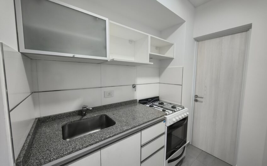 3 de Febrero 3093 – Monoambiente con Balcón