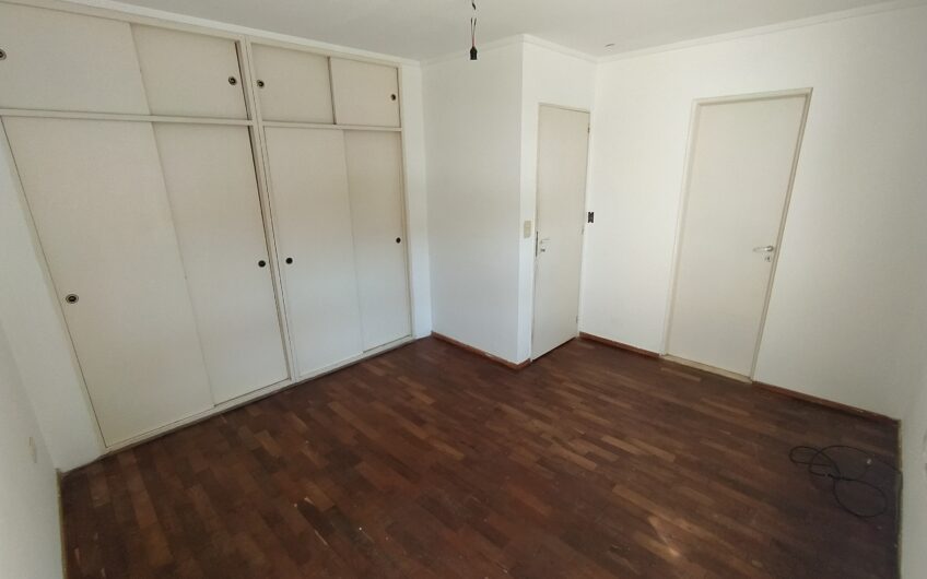 Pasco 3418 – Departamento Dúplex de Pasillo