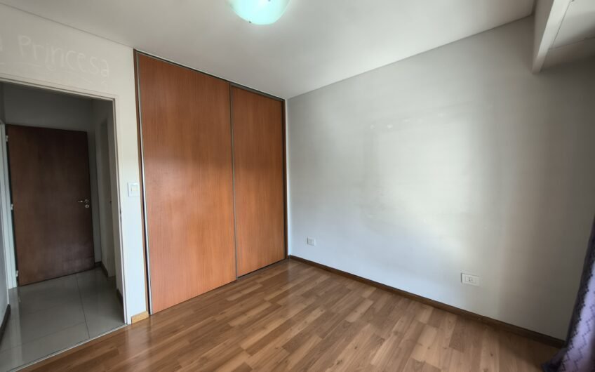 9 de Julio 393 – Departamento Un Dormitorio con Cochera