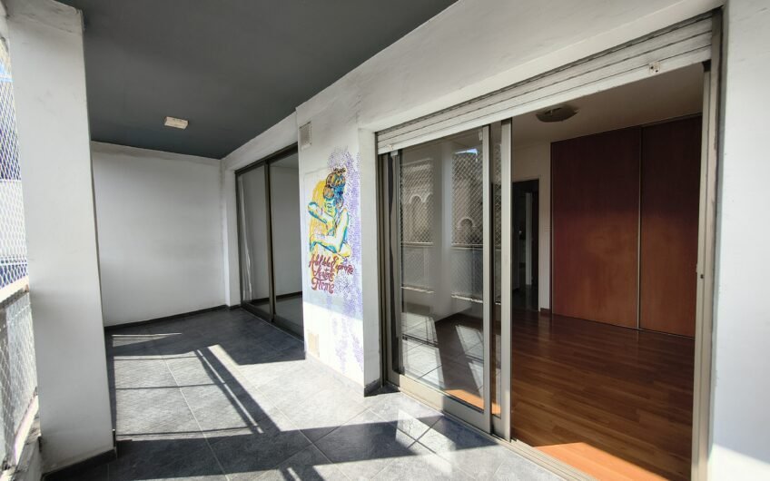 9 de Julio 393 – Departamento Un Dormitorio con Cochera