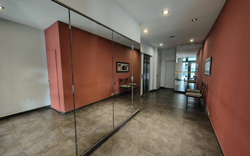 9 de Julio 393 – Departamento Un Dormitorio con Cochera