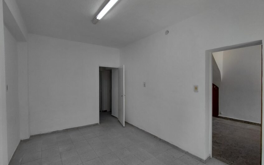 Pasaje Larguia 3573 – Casa Un Dormitorio