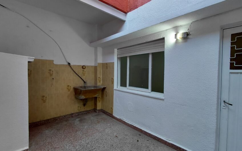 Pasaje Larguia 3573 – Casa Un Dormitorio